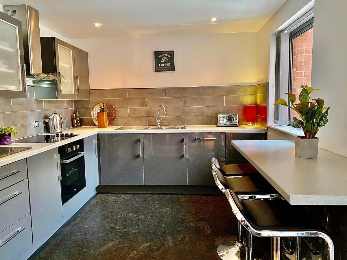 Liverpool City Centre Apartment On Duke Street מראה חיצוני תמונה